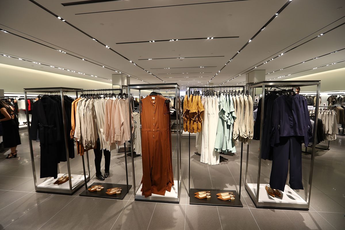 Zara parent Inditex to launch all its brands online - Perfect Sourcing ...