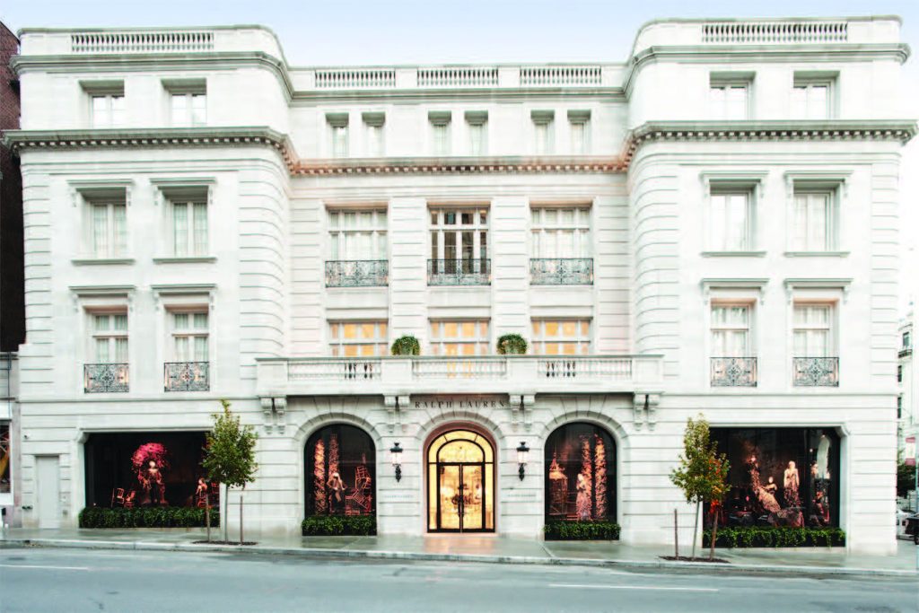 PVH Corp’s Q1 Losses Widens